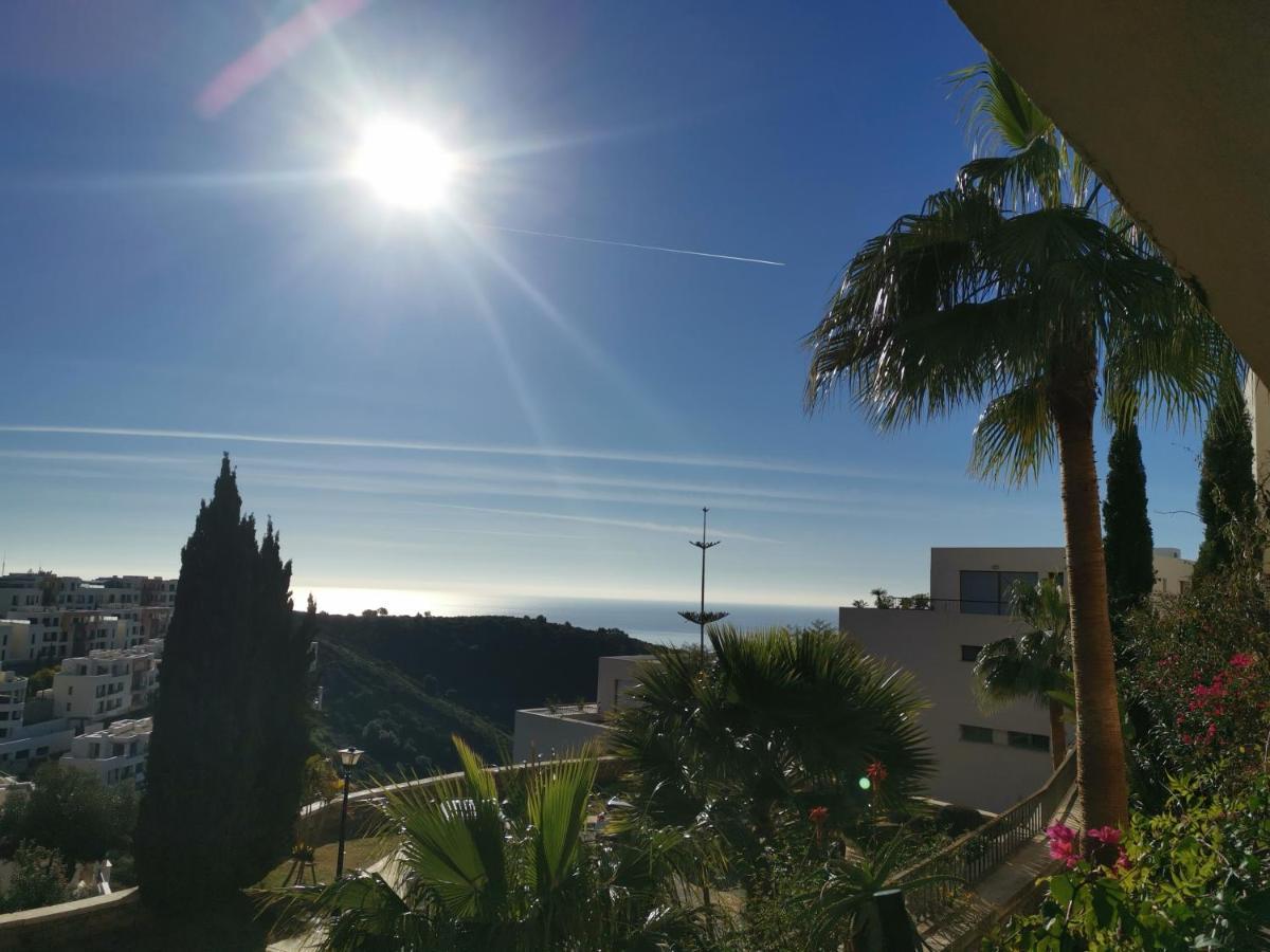 Marbella Hills 아파트 외부 사진