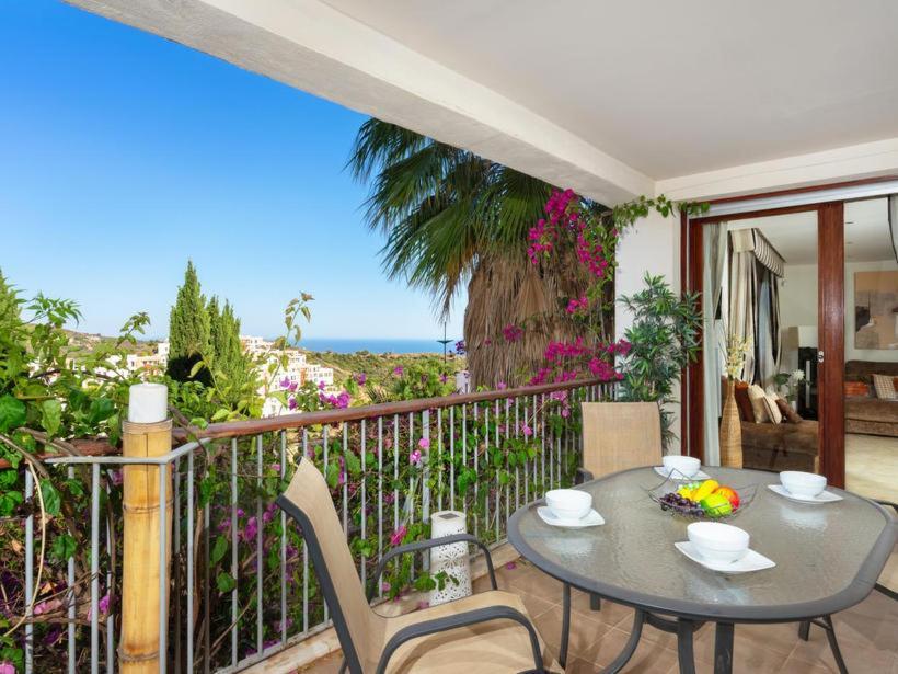 Marbella Hills 아파트 외부 사진